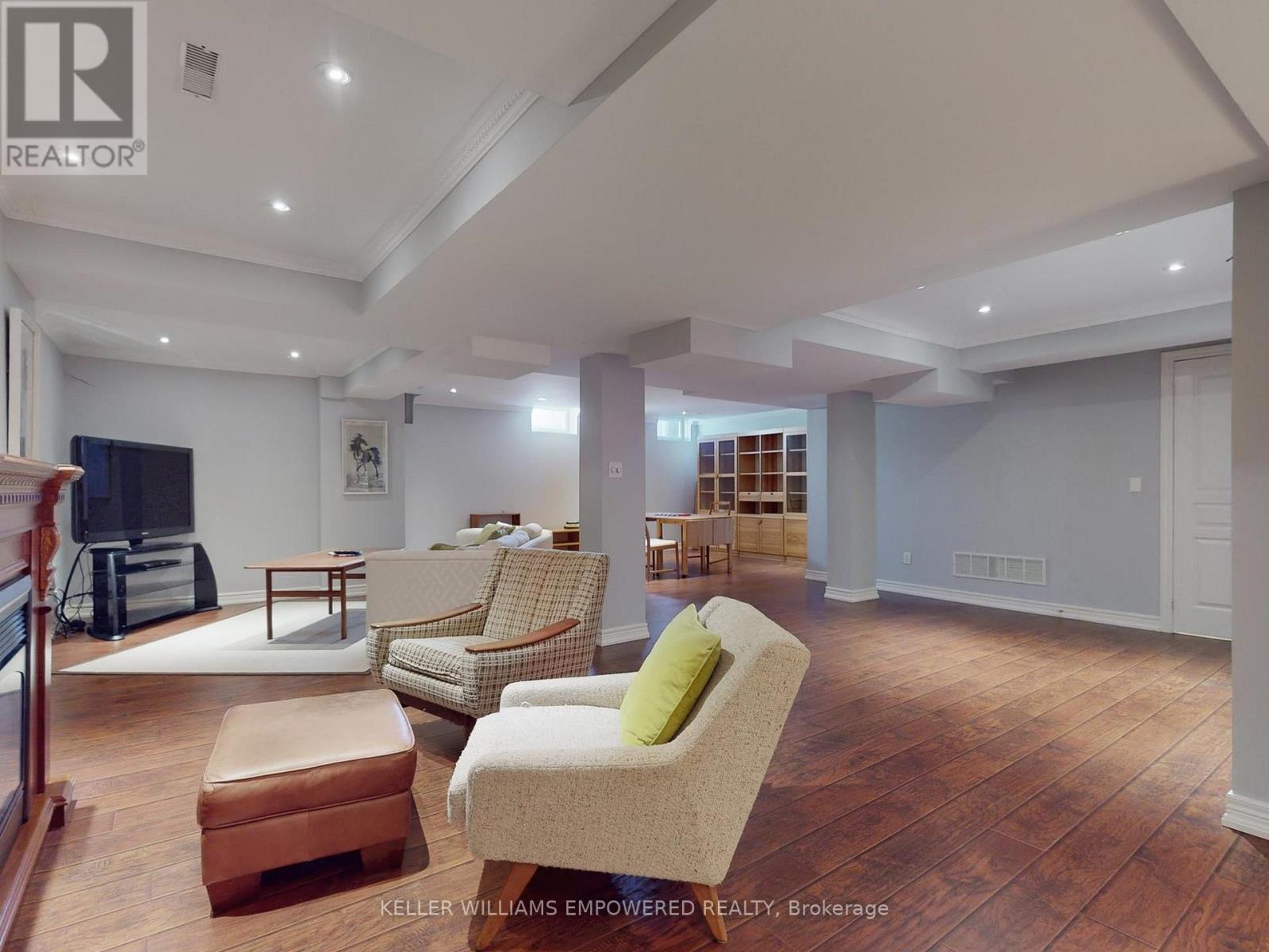 37 Tucker Court, Aurora, Ontario  L4G 7T2 - Photo 26 - N12510652