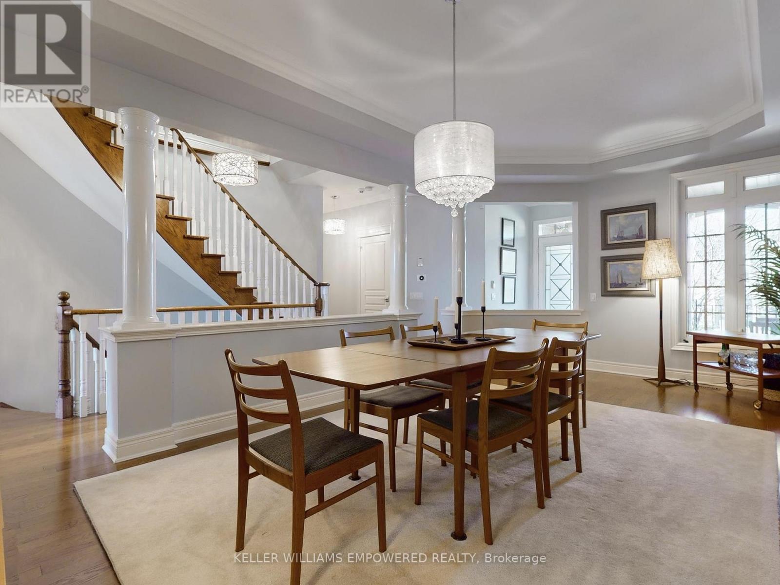 37 Tucker Court, Aurora, Ontario  L4G 7T2 - Photo 9 - N12510652