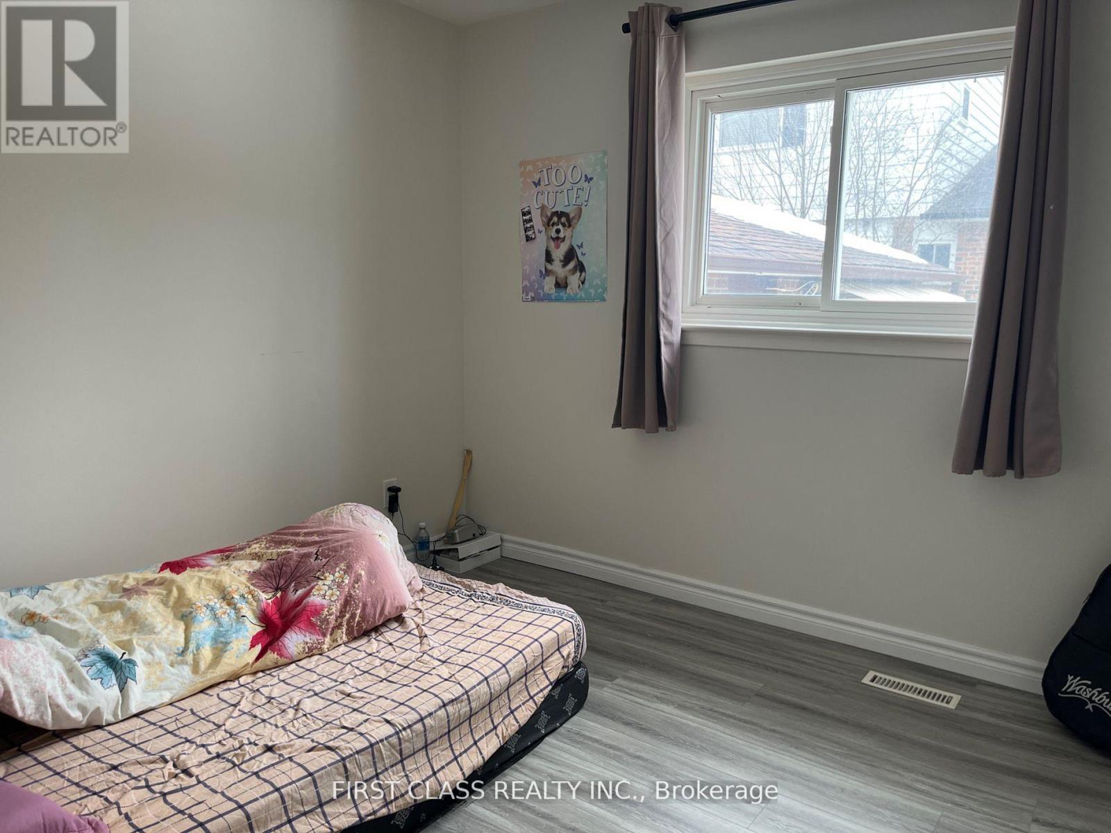 Upper - 14 Pringle Avenue, Markham, Ontario  L3P 2P4 - Photo 7 - N12510654