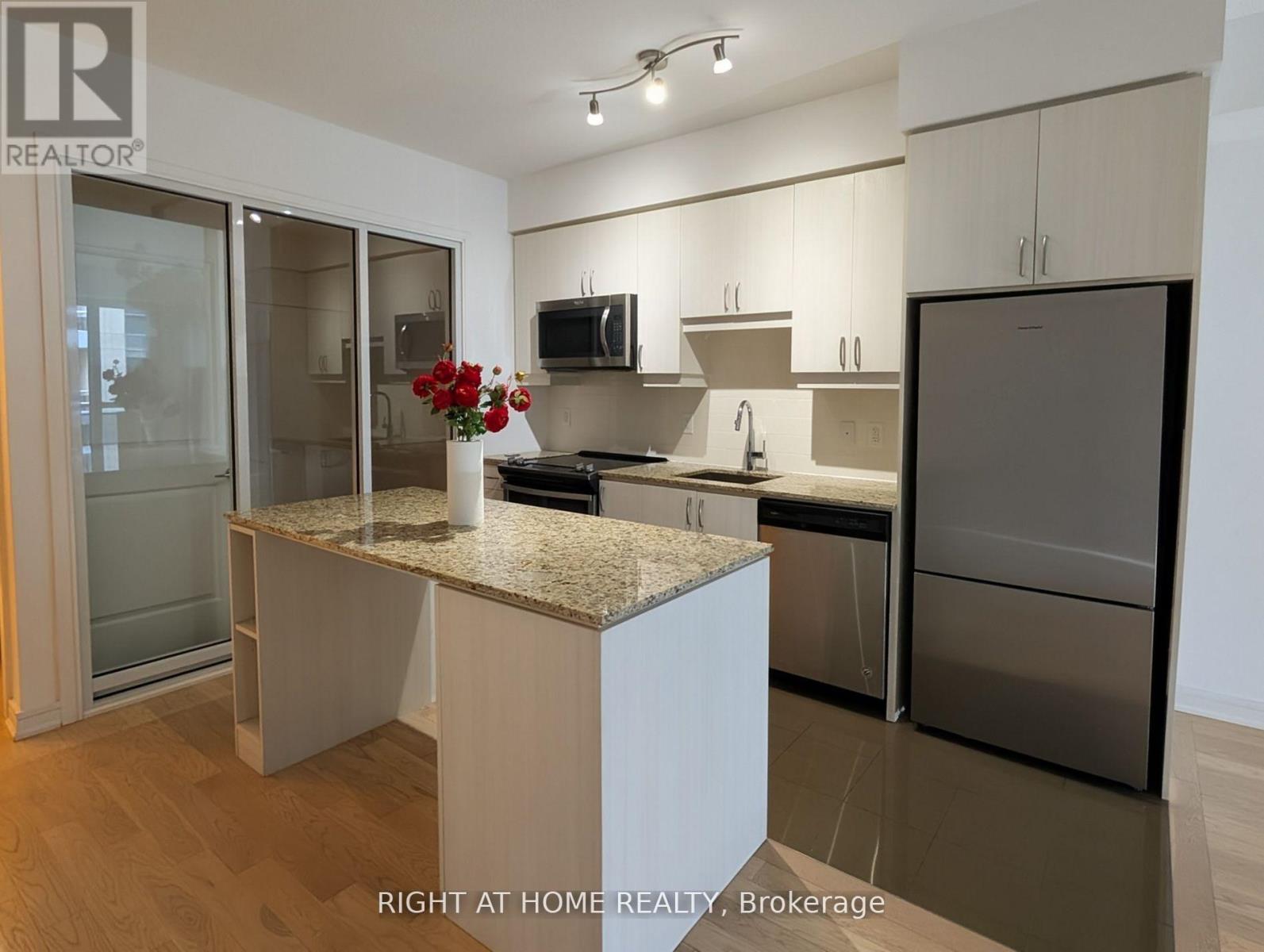 Sw416 - 9191 Yonge Street, Richmond Hill, Ontario  L4C 1E2 - Photo 10 - N12510662