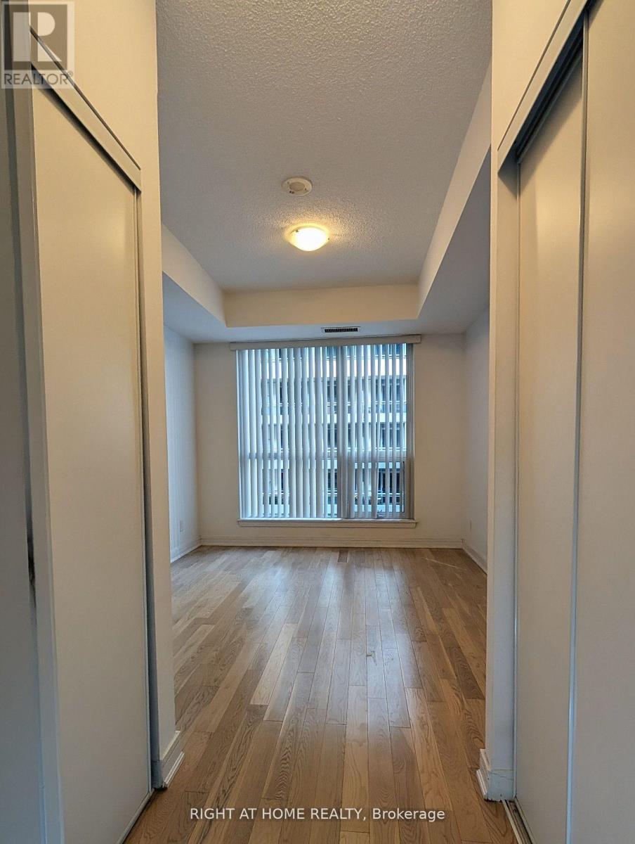 Sw416 - 9191 Yonge Street, Richmond Hill, Ontario  L4C 1E2 - Photo 15 - N12510662