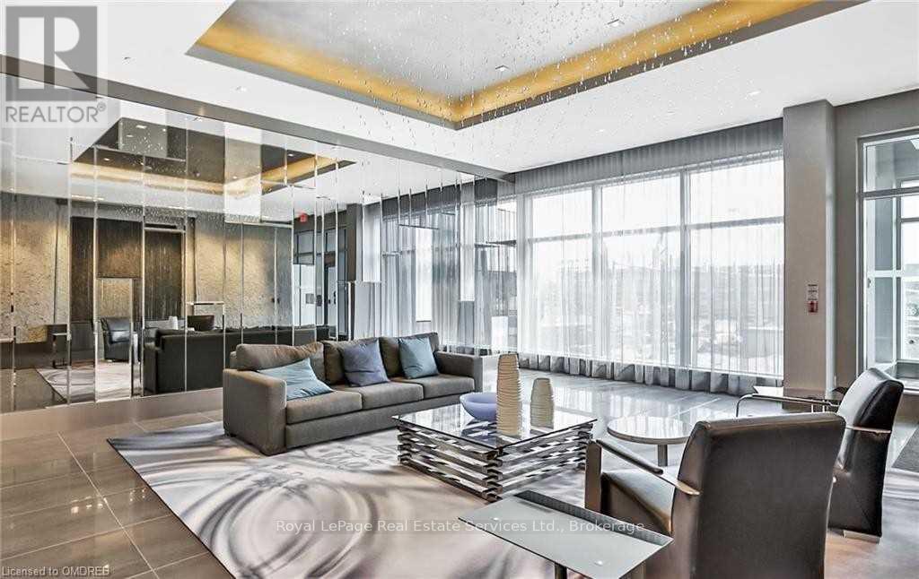 224 - 65 Speers Road, Oakville, Ontario  L6K 3V5 - Photo 3 - W12510700