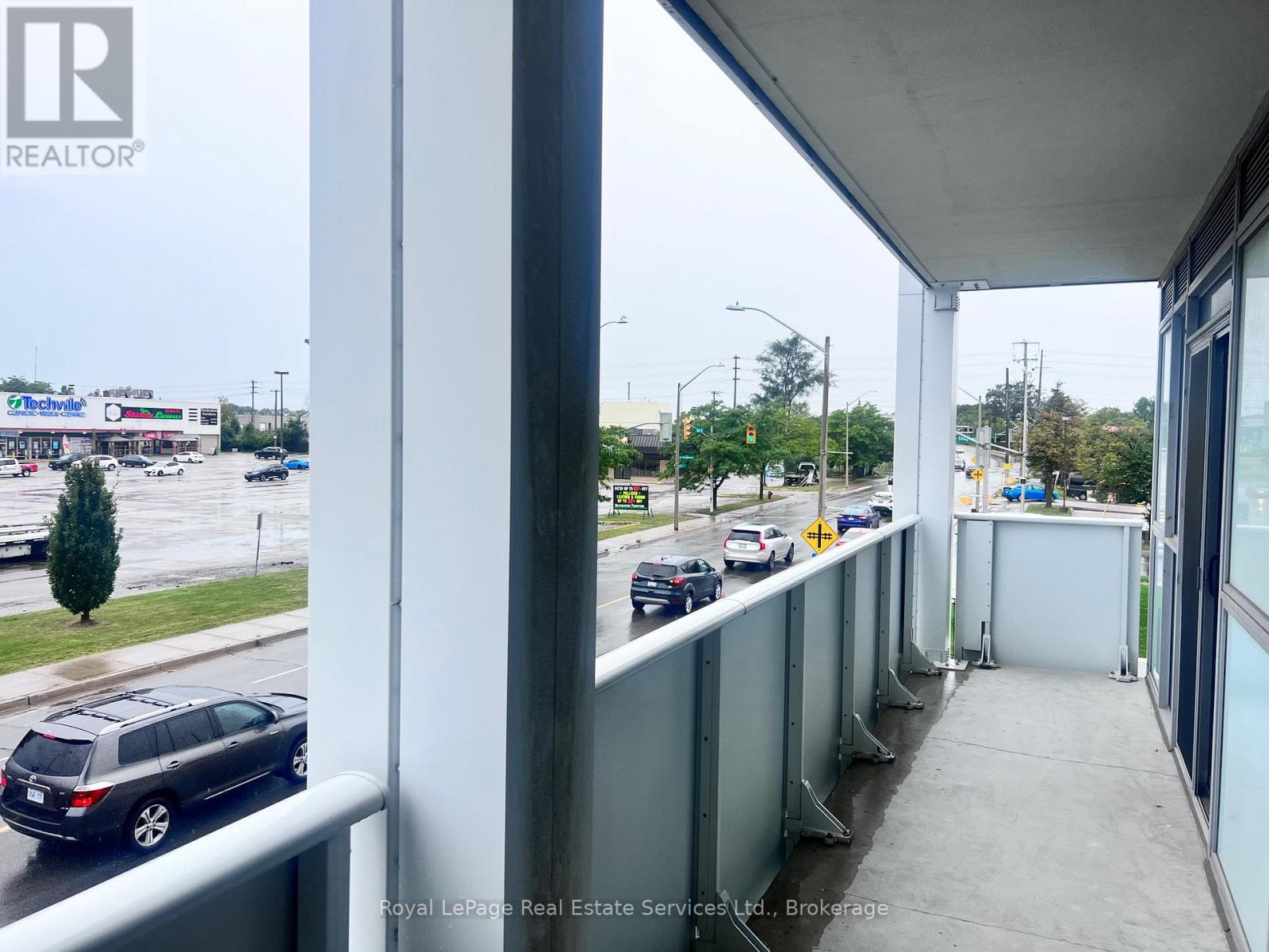 224 - 65 Speers Road, Oakville, Ontario  L6K 3V5 - Photo 9 - W12510700