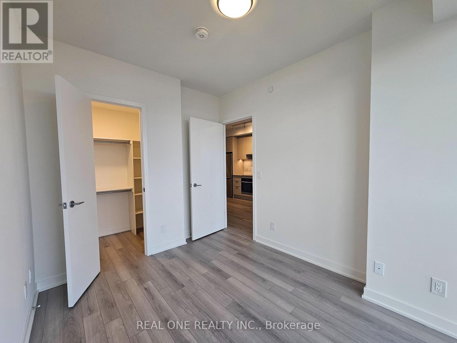 907 - 3071 Trafalgar Road, Oakville, Ontario  L6H 8C6 - Photo 15 - W12510636