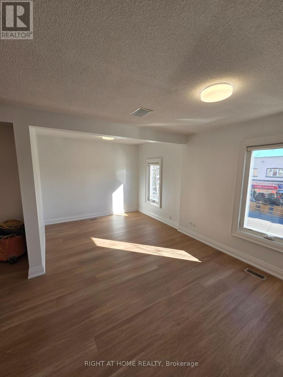 78a - 76 Lakeshore Road E, Mississauga, Ontario  L5G 1E1 - Photo 6 - W12510668