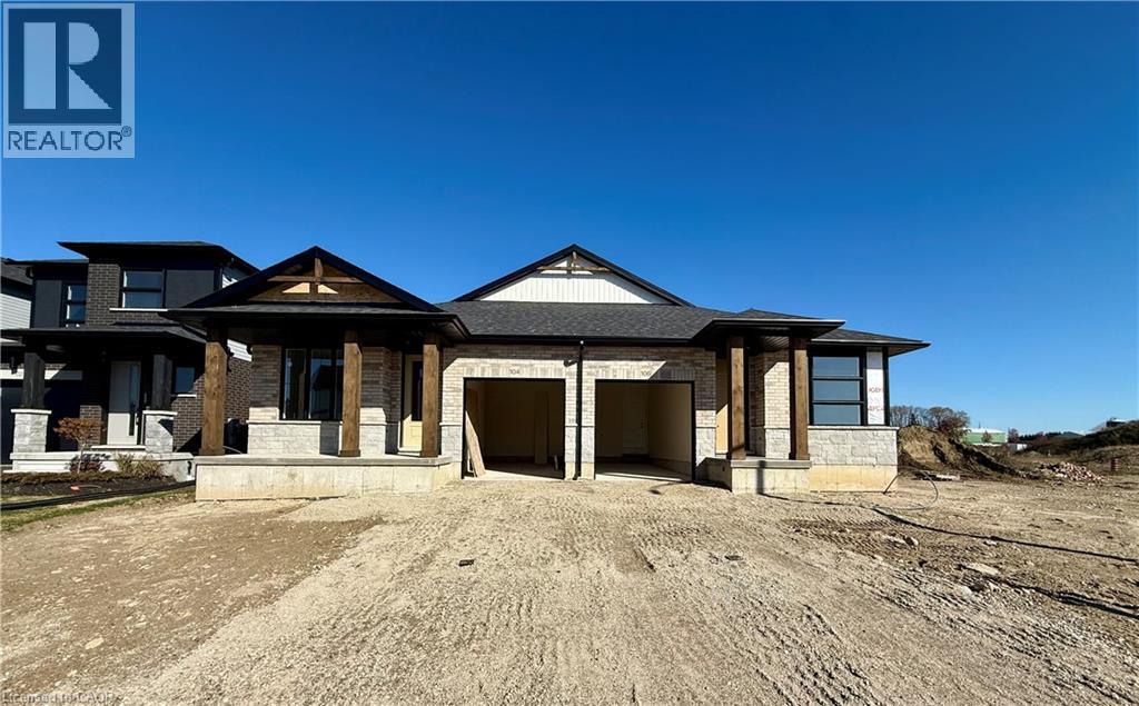 106 THACKERAY Way, Harriston, Ontario