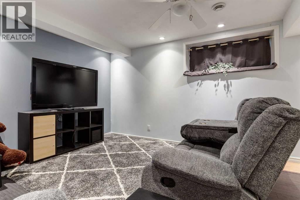 191 Panamount Heights Nw, Calgary, Alberta  T3K 5T3 - Photo 43 - A2268005