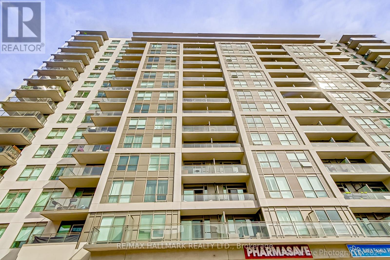 405 - 1235 BAYLY STREET, Pickering, Ontario