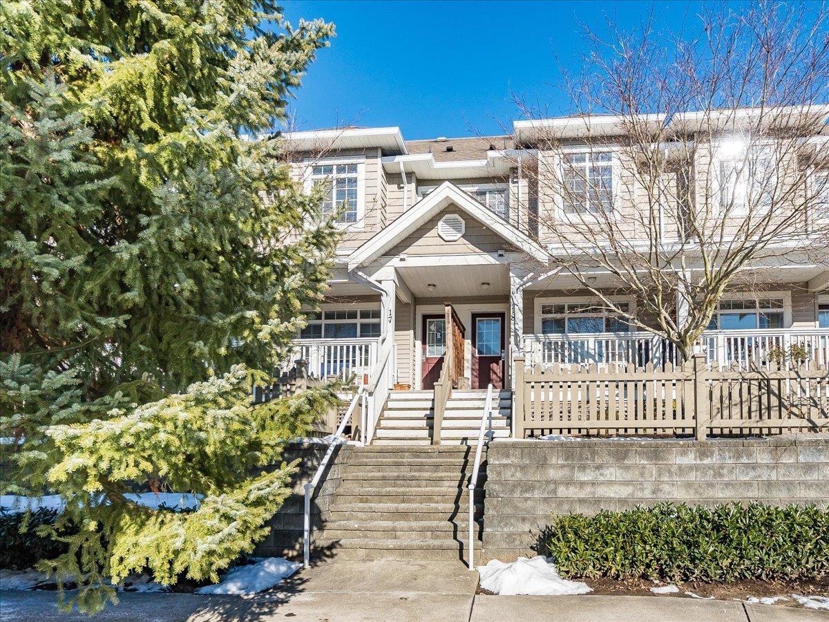 18 6852 193 STREET, Surrey, British Columbia