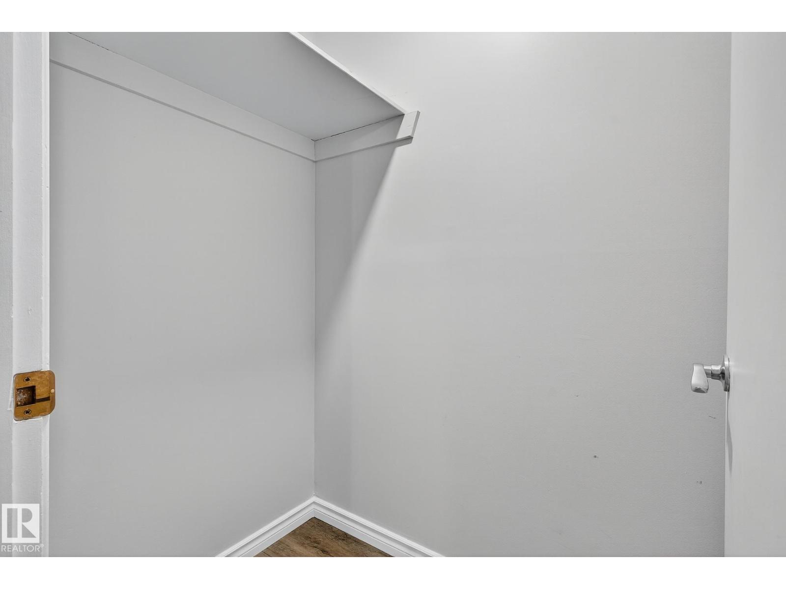 #6 10035 155 St Nw, Edmonton, Alberta T5P 2L4 - Photo 17 - E4464735