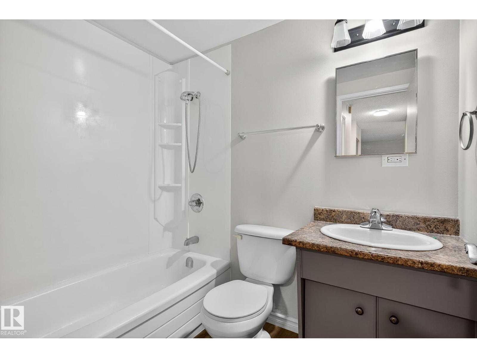 #6 10035 155 St Nw, Edmonton, Alberta T5P 2L4 - Photo 19 - E4464735