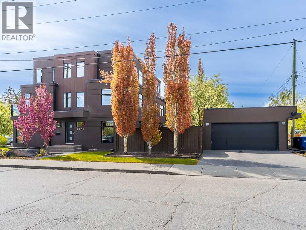 2107 23 Avenue Sw, Calgary, Alberta  T2T 5J7 - Photo 3 - A2224877