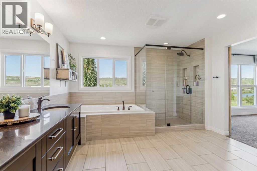 50 Riviera View, Cochrane, Alberta  T4C 0Y7 - Photo 18 - A2257769