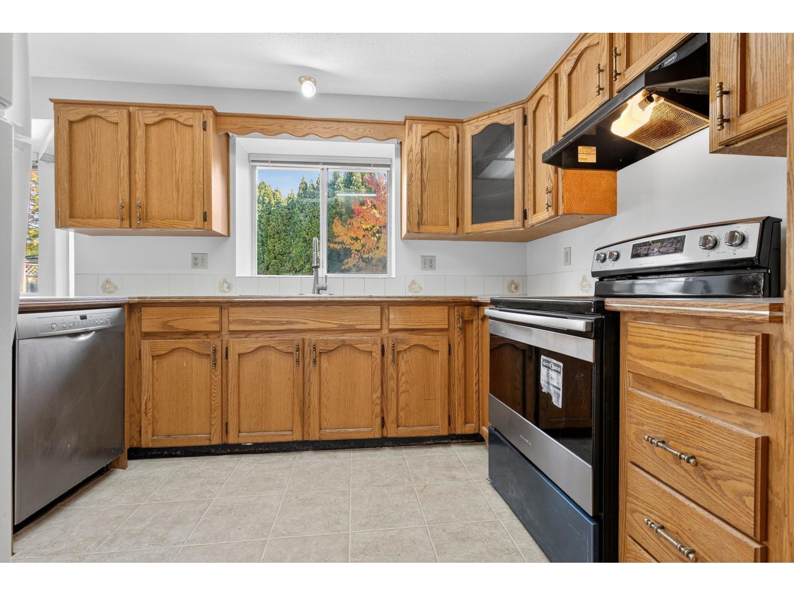 10512 Woodglen Place, Surrey, British Columbia  V4N 1V3 - Photo 16 - R3063773