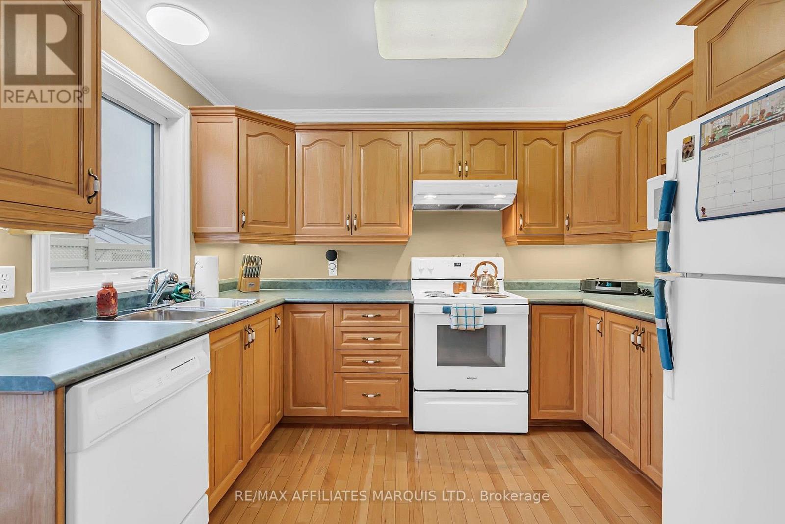 296 Northwoods Crescent, Cornwall, Ontario K6H 7M5 - Photo 12 - X12510706