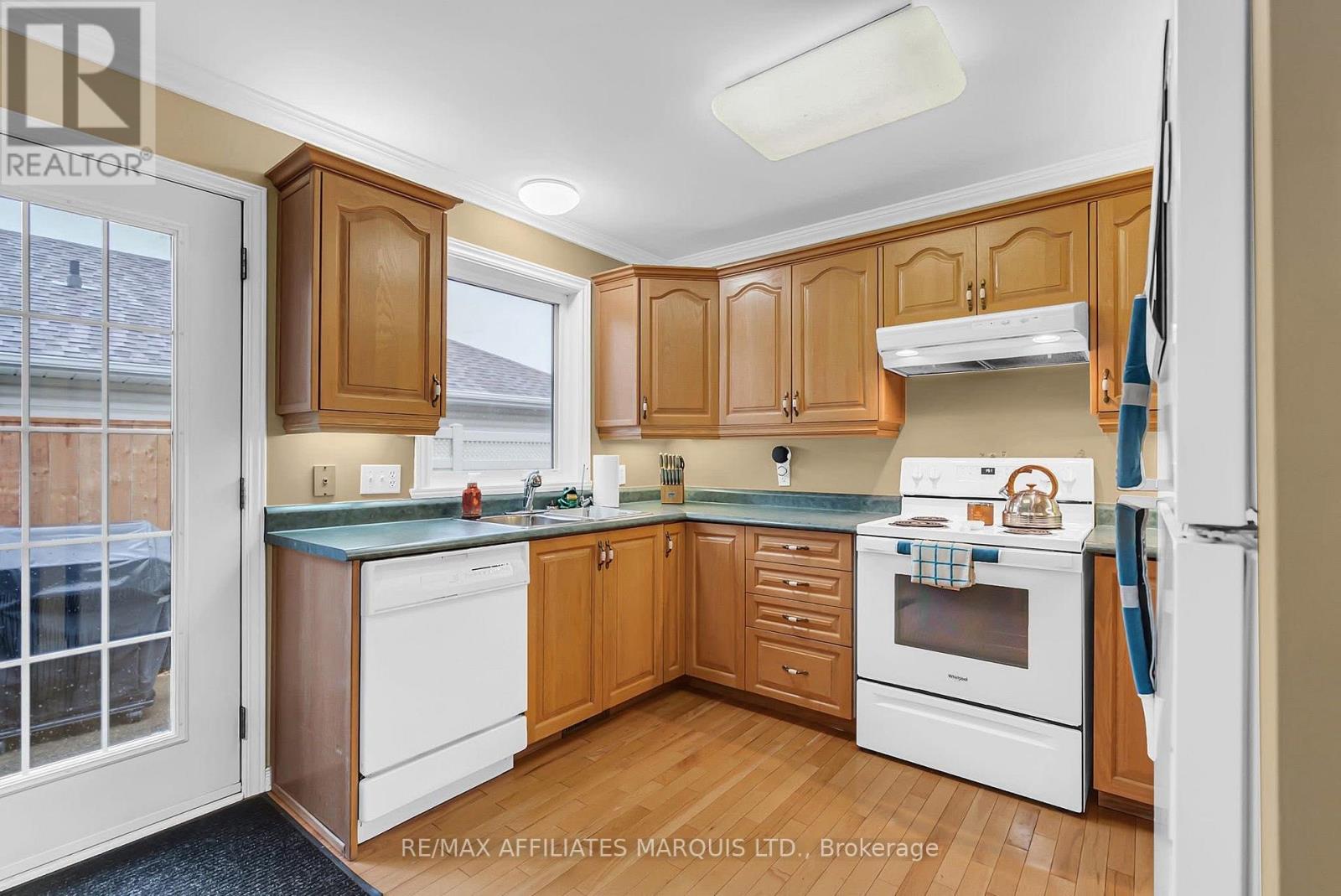 296 Northwoods Crescent, Cornwall, Ontario K6H 7M5 - Photo 14 - X12510706