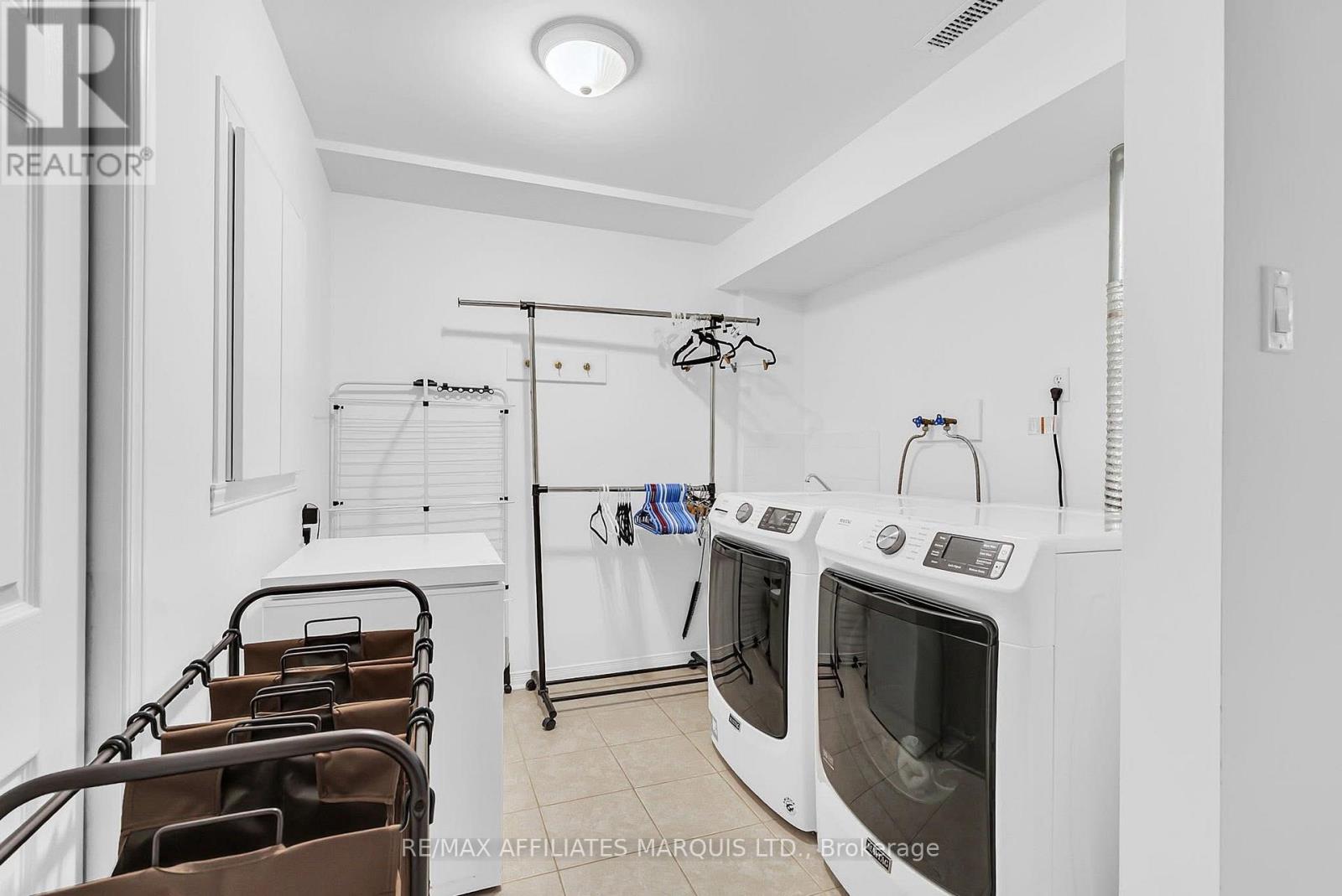 296 Northwoods Crescent, Cornwall, Ontario K6H 7M5 - Photo 30 - X12510706