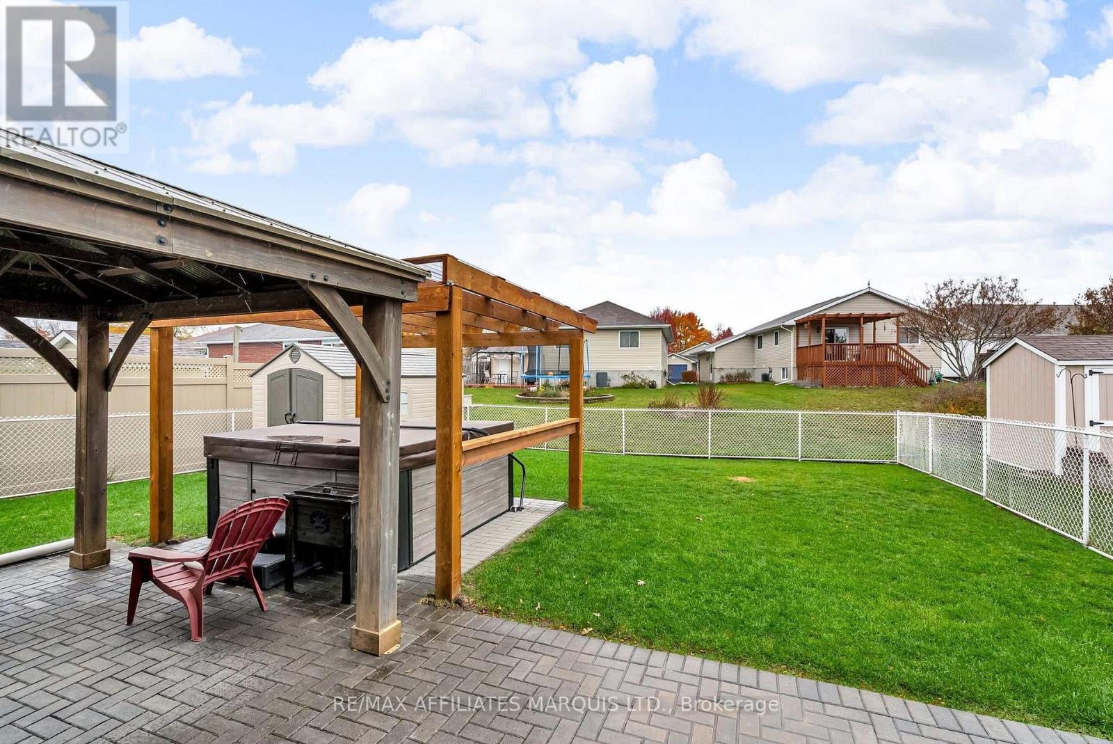 296 Northwoods Crescent, Cornwall, Ontario K6H 7M5 - Photo 34 - X12510706