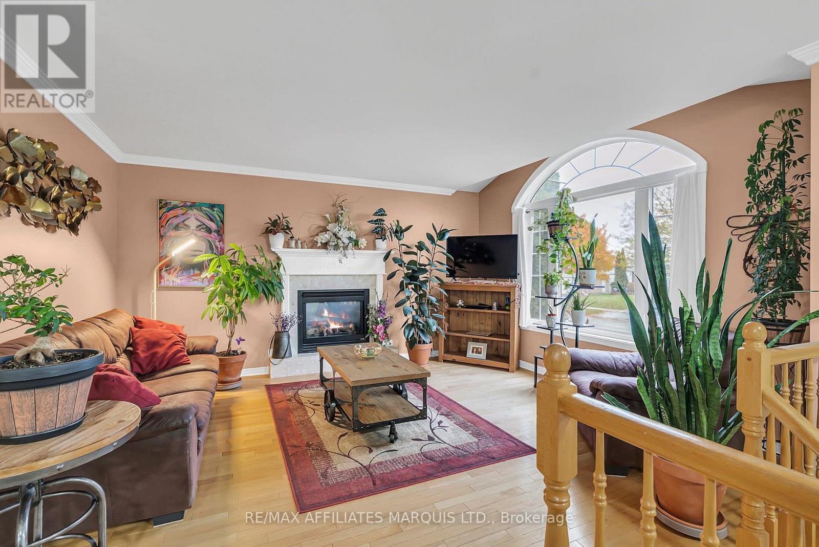 296 Northwoods Crescent, Cornwall, Ontario K6H 7M5 - Photo 4 - X12510706