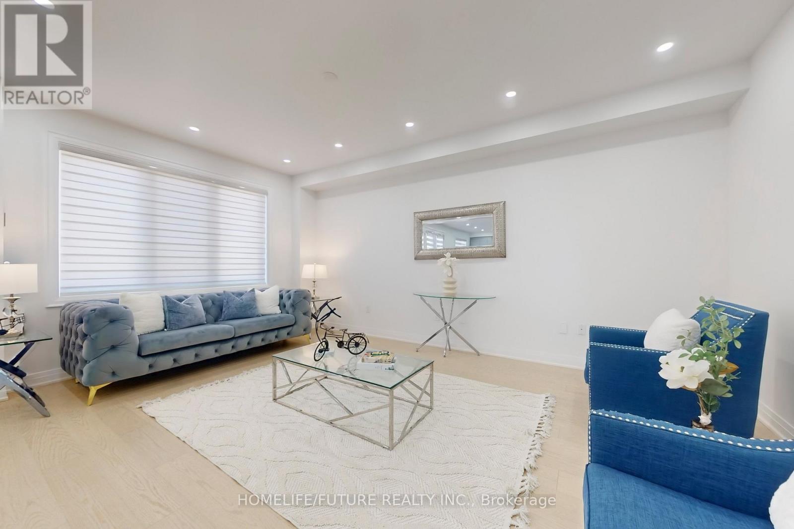 2096 Chris Mason Street, Oshawa, Ontario  L1L 0S6 - Photo 2 - E12510528