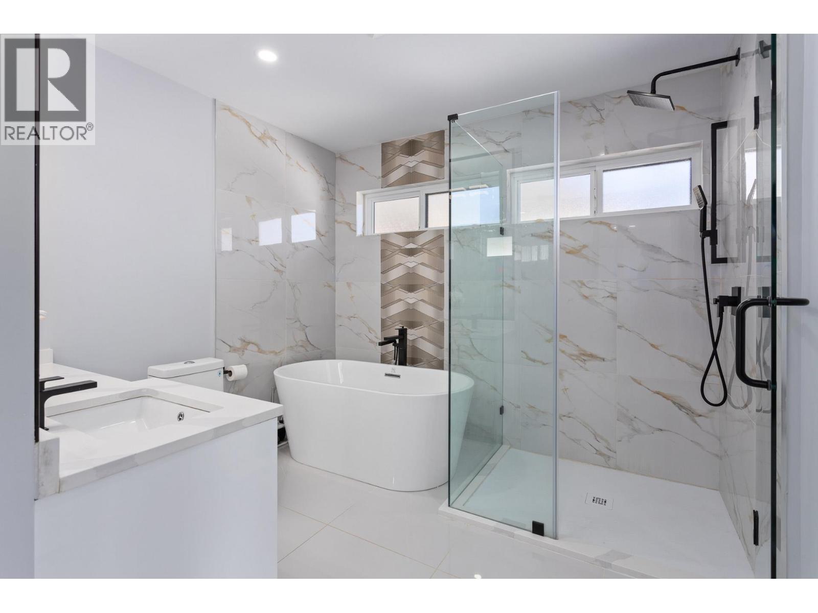 836 Macintosh Street, Coquitlam, British Columbia V3J 4Z2 - Photo 16 - R3064870