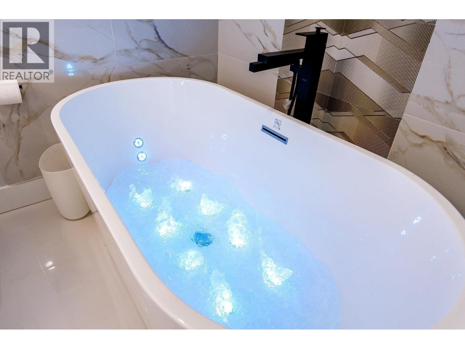 836 Macintosh Street, Coquitlam, British Columbia V3J 4Z2 - Photo 17 - R3064870