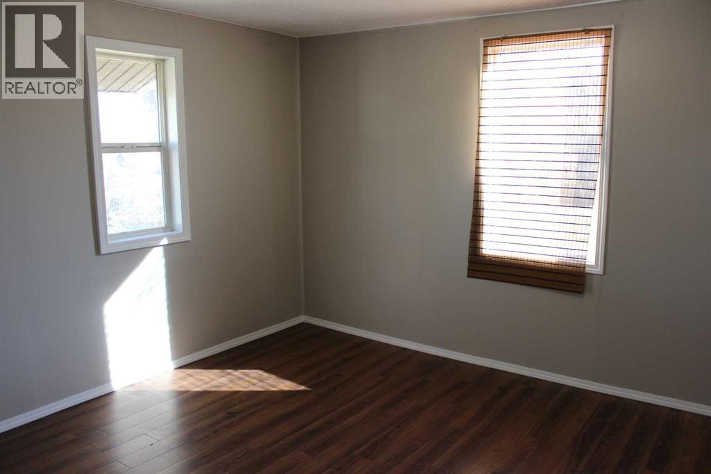 515 2 Avenue E, Brooks, Alberta  T1R 1H6 - Photo 17 - A2265705