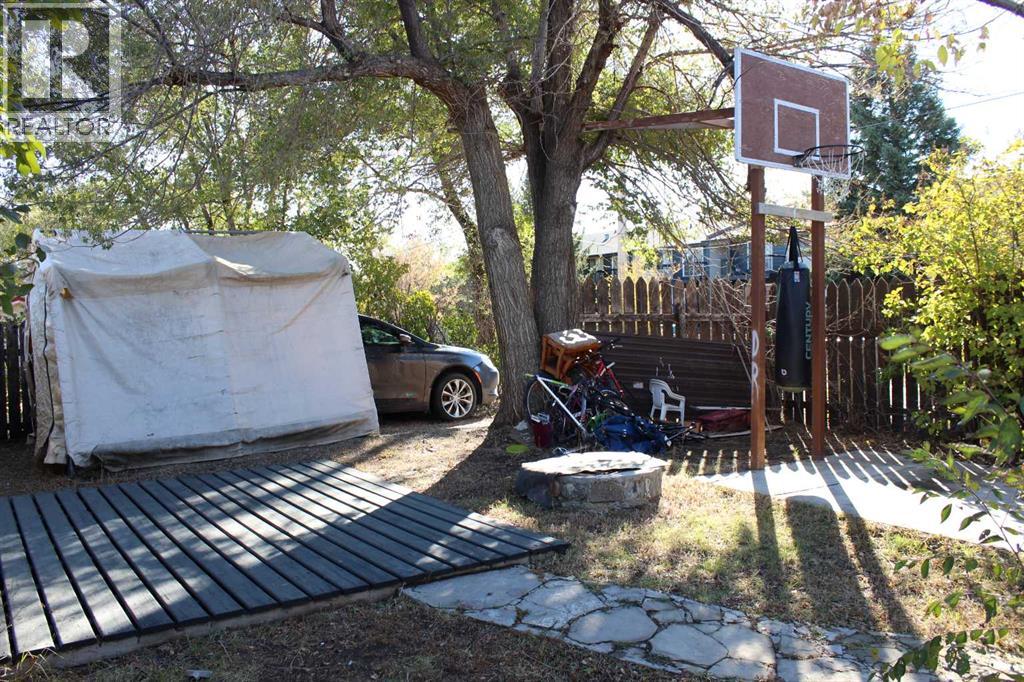 515 2 Avenue E, Brooks, Alberta  T1R 1H6 - Photo 6 - A2265705