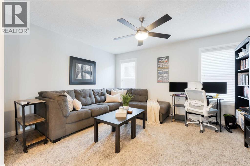 49 Sunset Manor, Cochrane, Alberta  T4C 0N3 - Photo 13 - A2261620