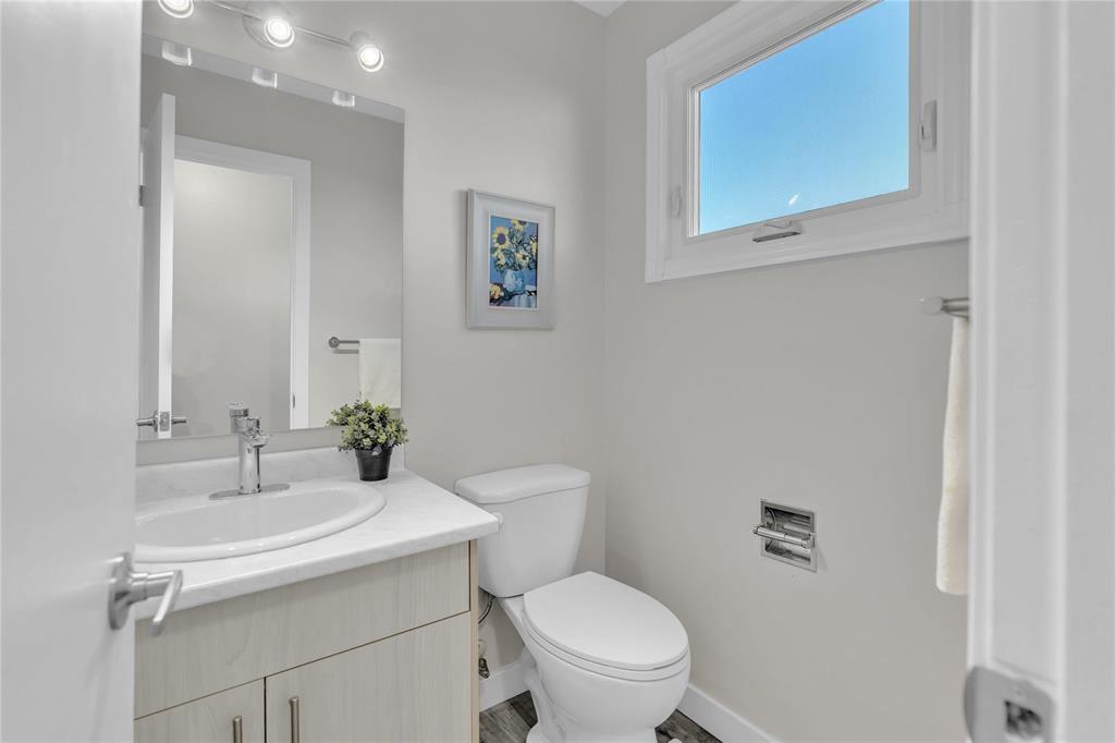 9 Maevista Place, Winnipeg, Manitoba  R2P 0L8 - Photo 17 - 202527878
