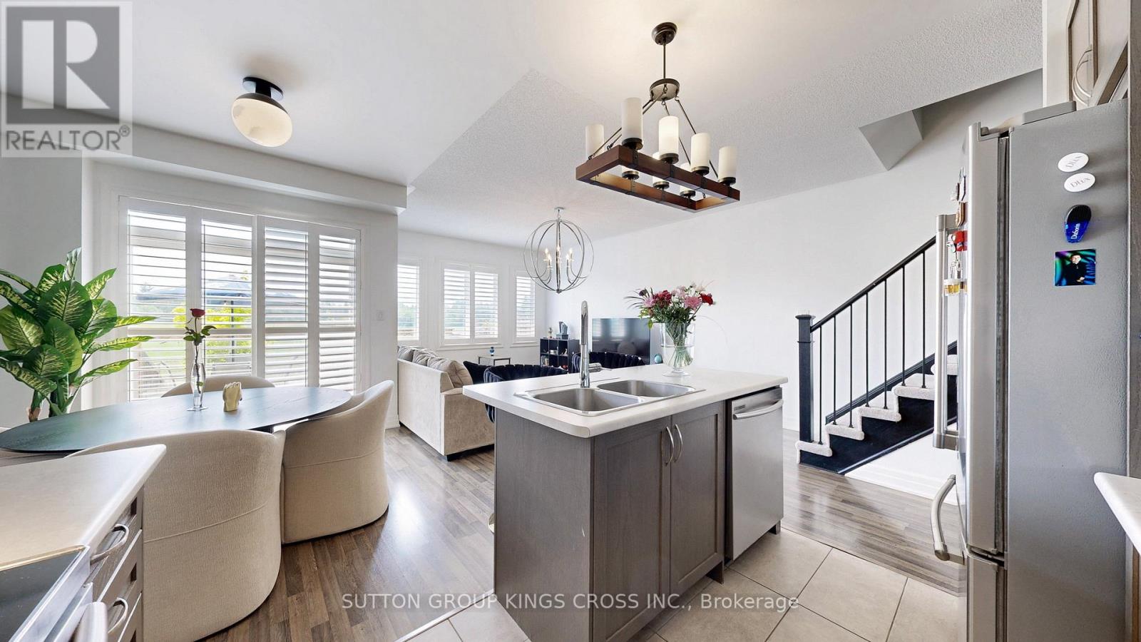 119 Wagner Crescent, Essa, Ontario  L0M 1B6 - Photo 11 - N12455530