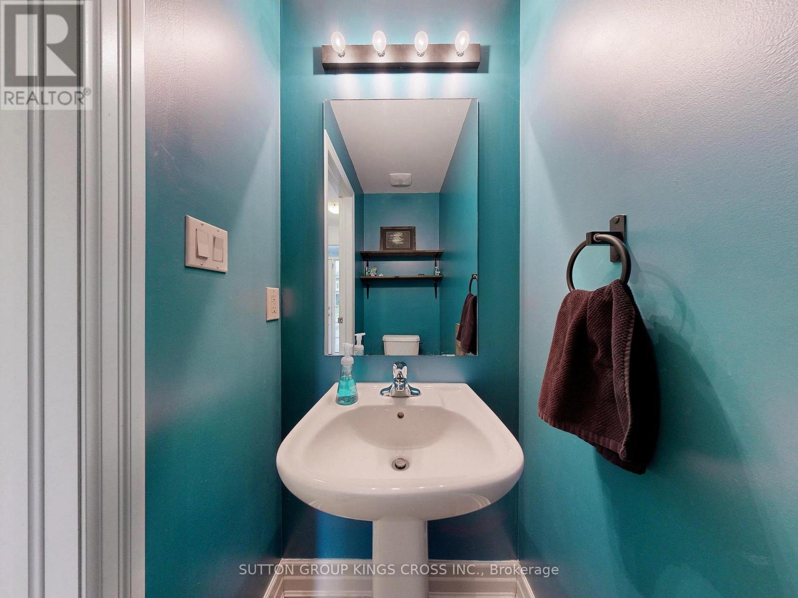 119 Wagner Crescent, Essa, Ontario  L0M 1B6 - Photo 16 - N12455530