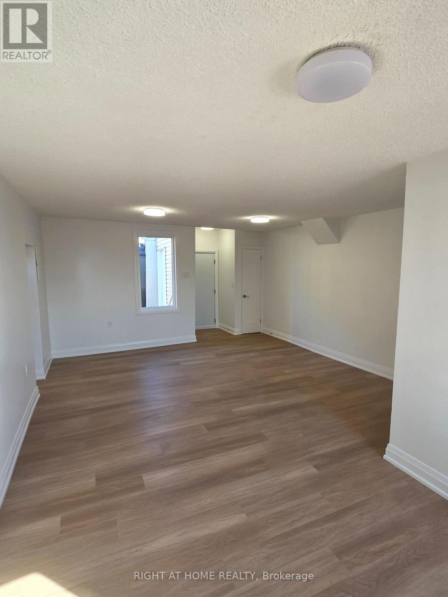 Unknown Address, ,     - Photo 2 - W12510694