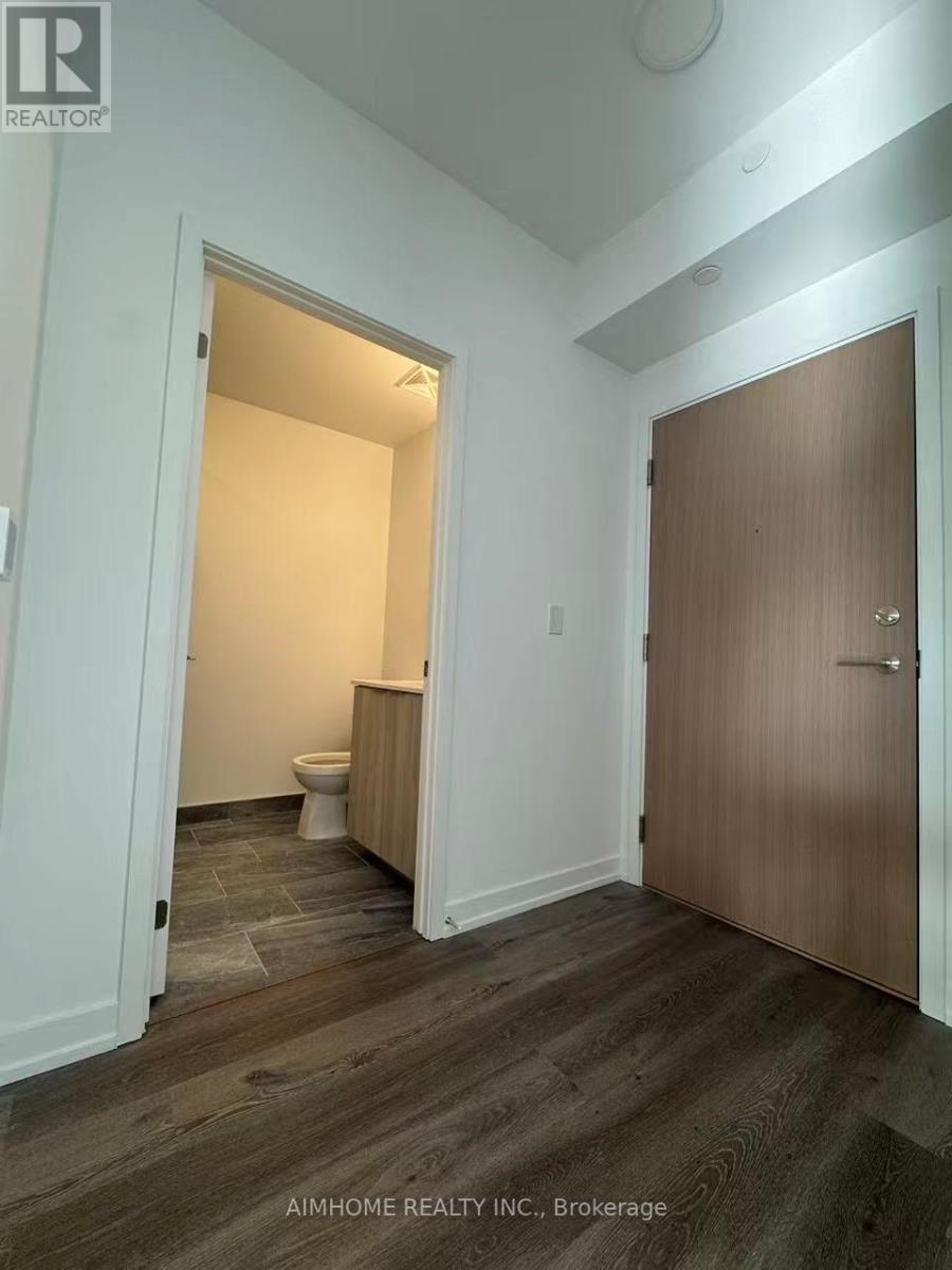 1209 - 395 Square One Drive, Mississauga, Ontario  L5B 0P6 - Photo 3 - W12510702