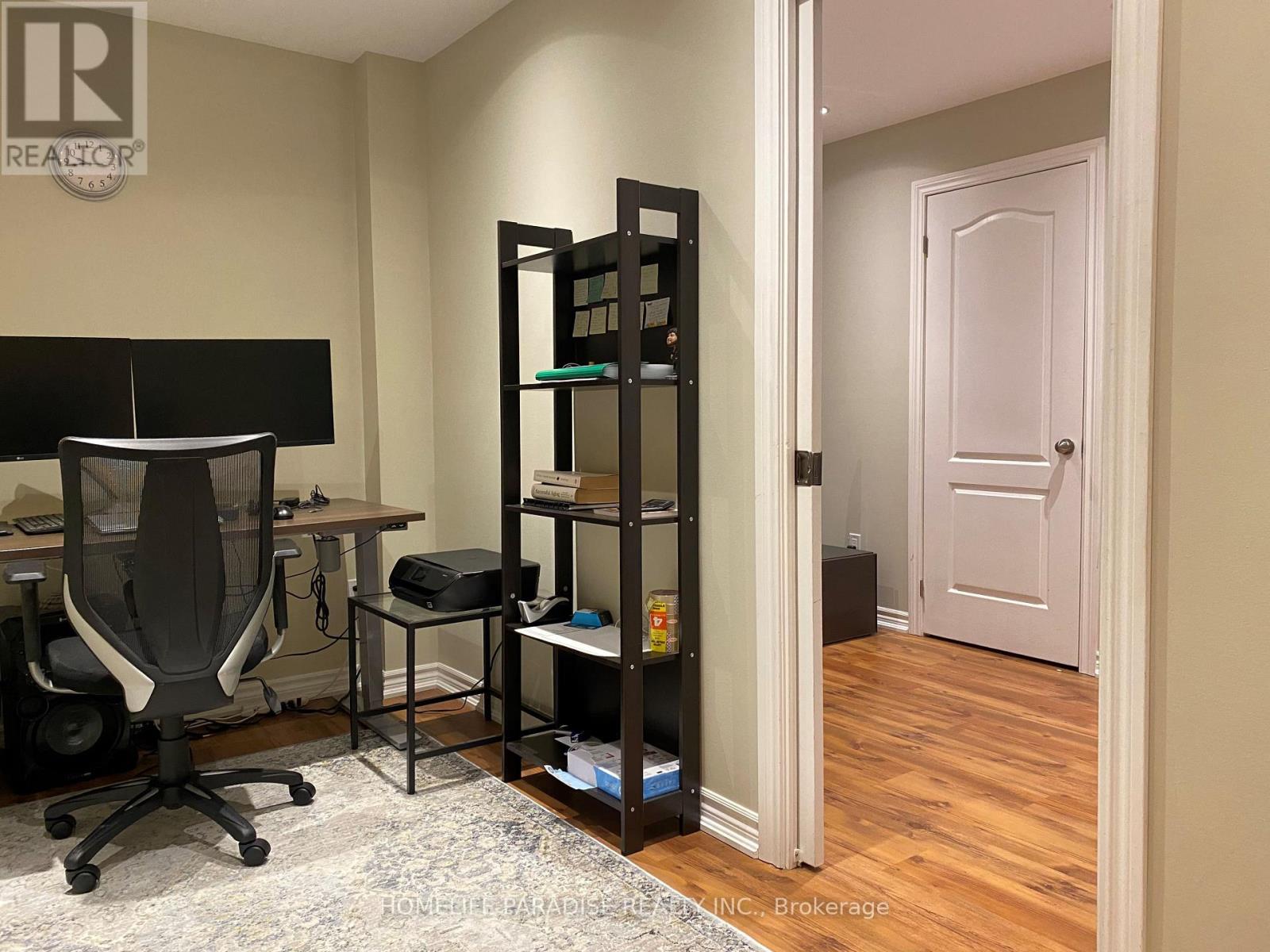 2368 Sutton Drive, Burlington, Ontario  L7L 6Y5 - Photo 10 - W12510712