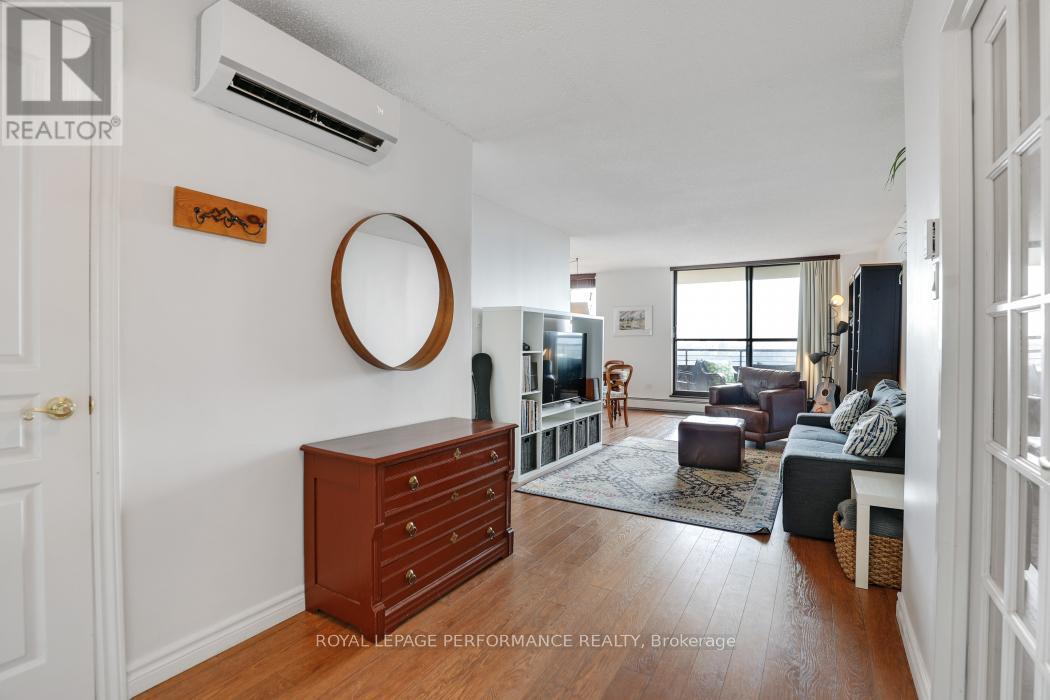 2302 - 505 St Laurent Boulevard, Ottawa, Ontario K1K 3X4 - Photo 5 - X12506336