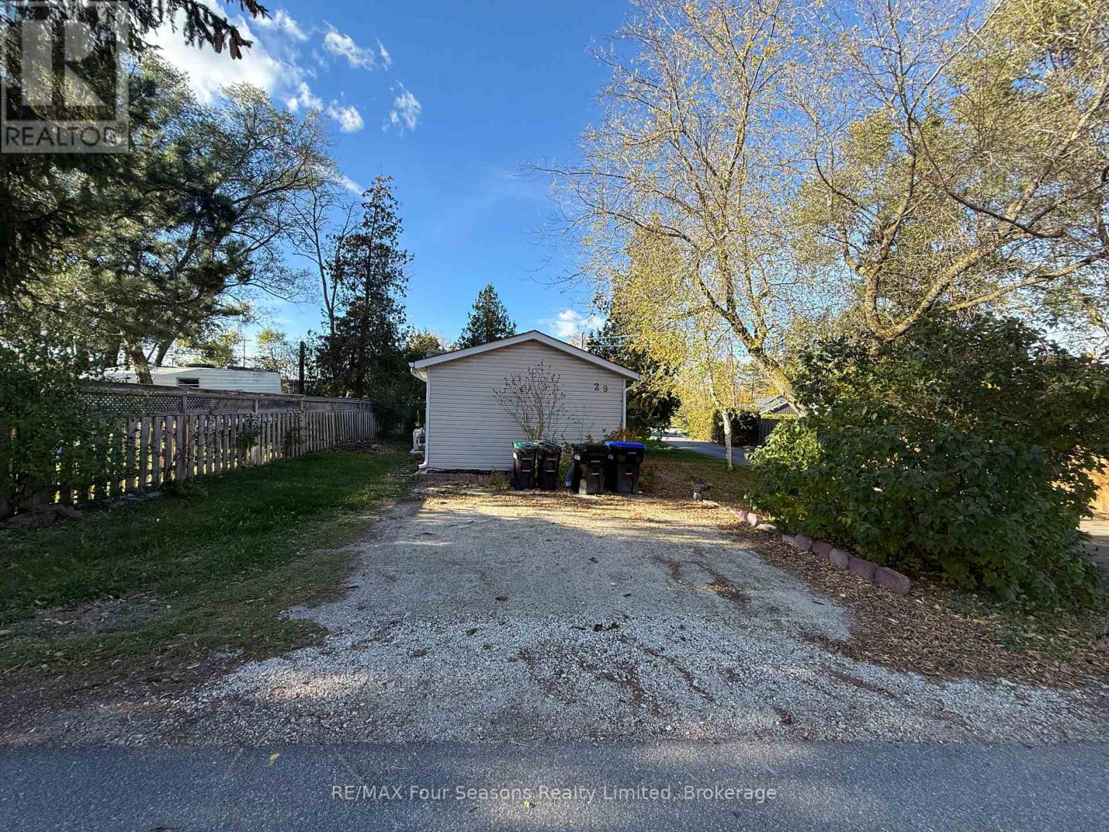 29 Bellholme Lane, Collingwood, Ontario L9Y 0X2 - Photo 17 - S12510742