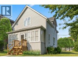 488 PARENT AVENUE, Windsor, Ontario