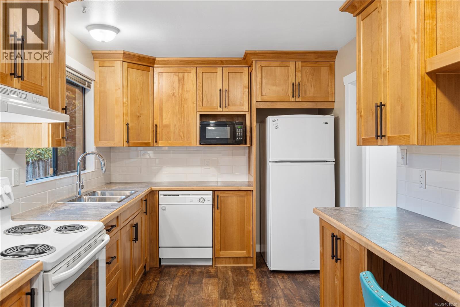 3801 Morris Pl, Nanaimo, British Columbia V9T 3W2 - Photo 7 - 1018521