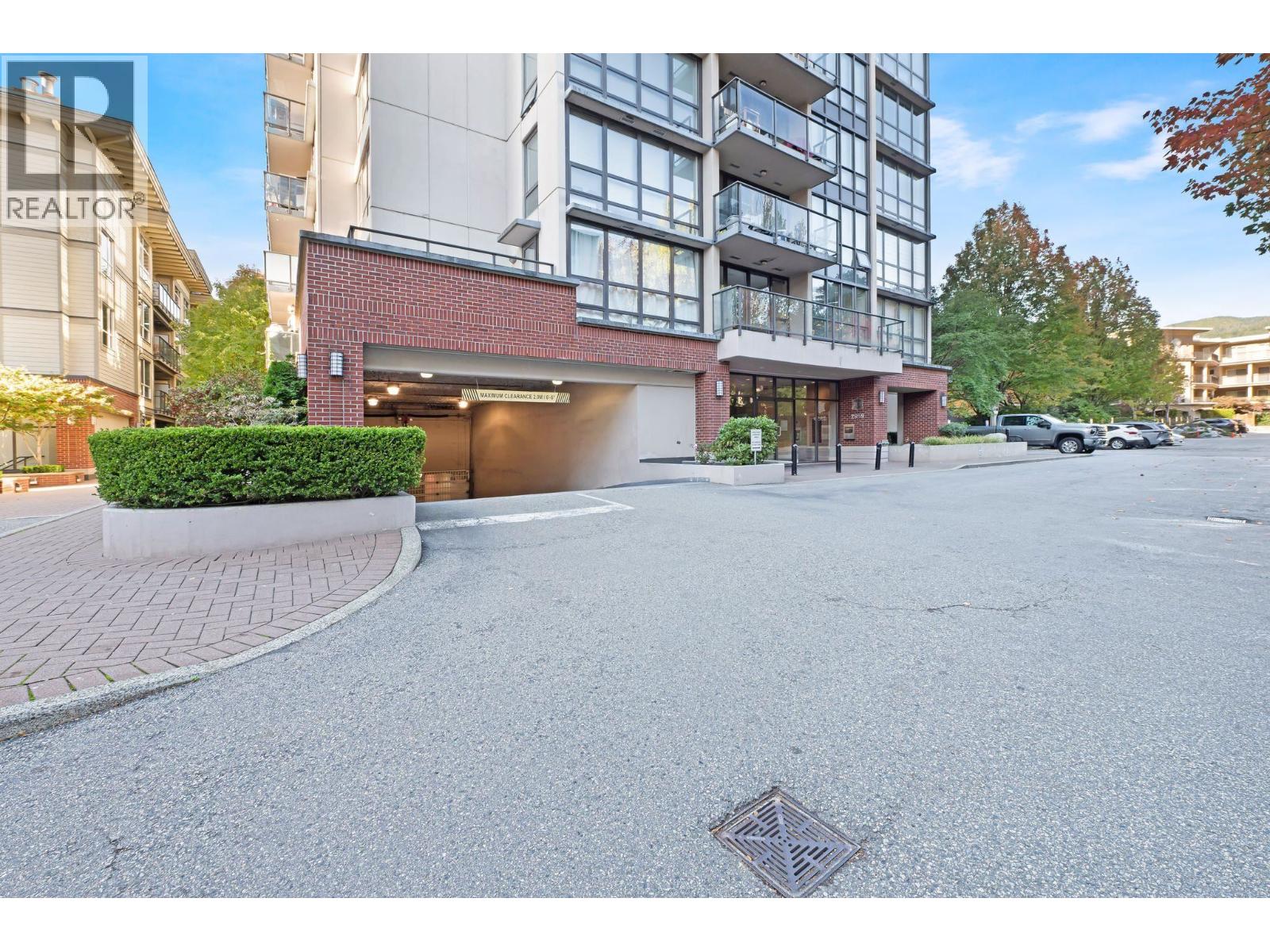 903 2959 Glen Drive, Coquitlam, British Columbia  V3B 0B8 - Photo 29 - R3058269