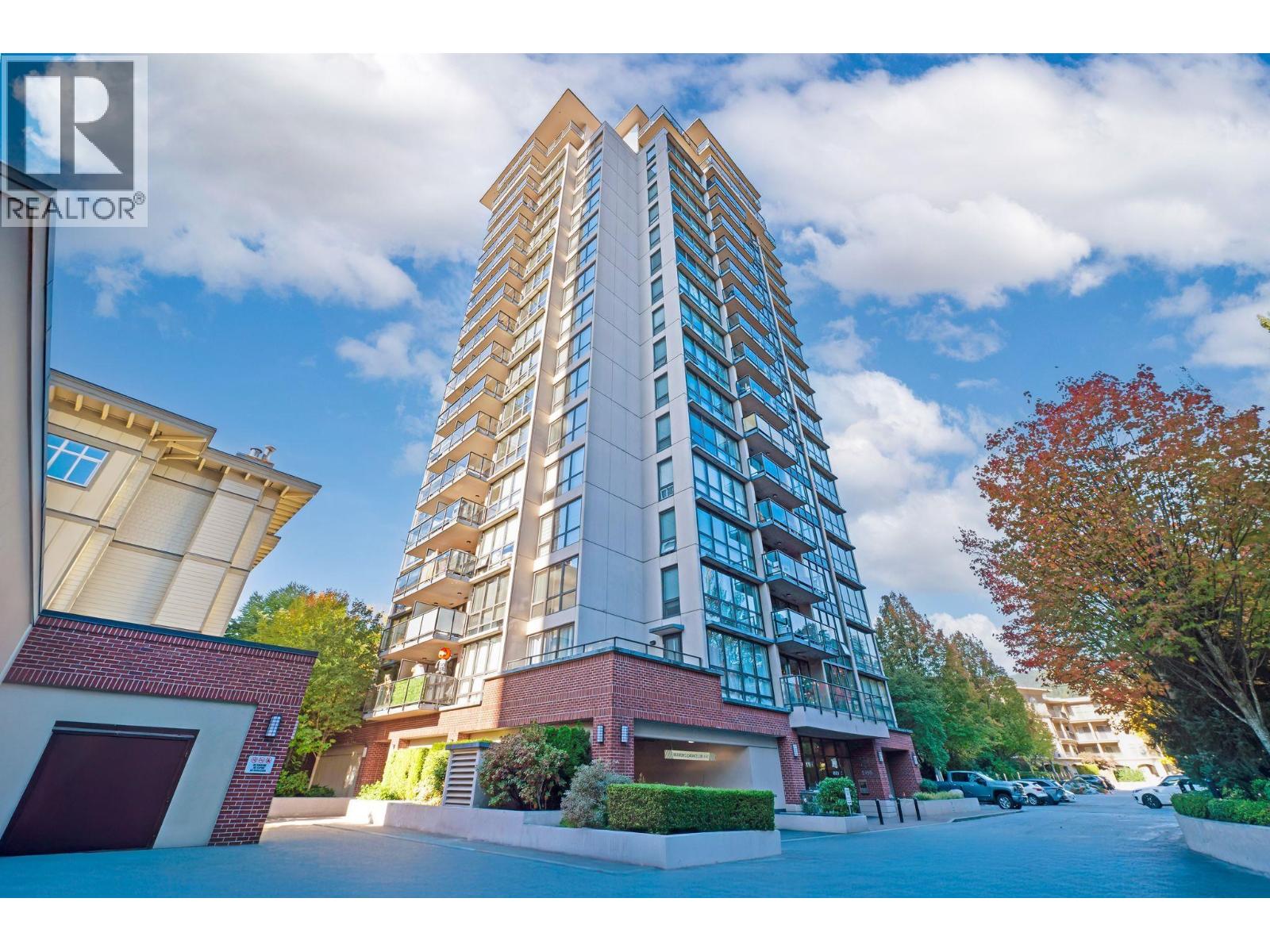 903 2959 GLEN DRIVE, Coquitlam, British Columbia