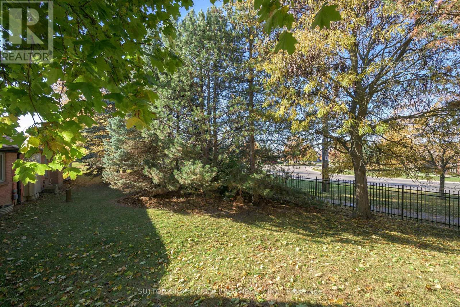 19 - 65 Fiddlers Green Road, London North, Ontario  N6H 4V5 - Photo 8 - X12510718