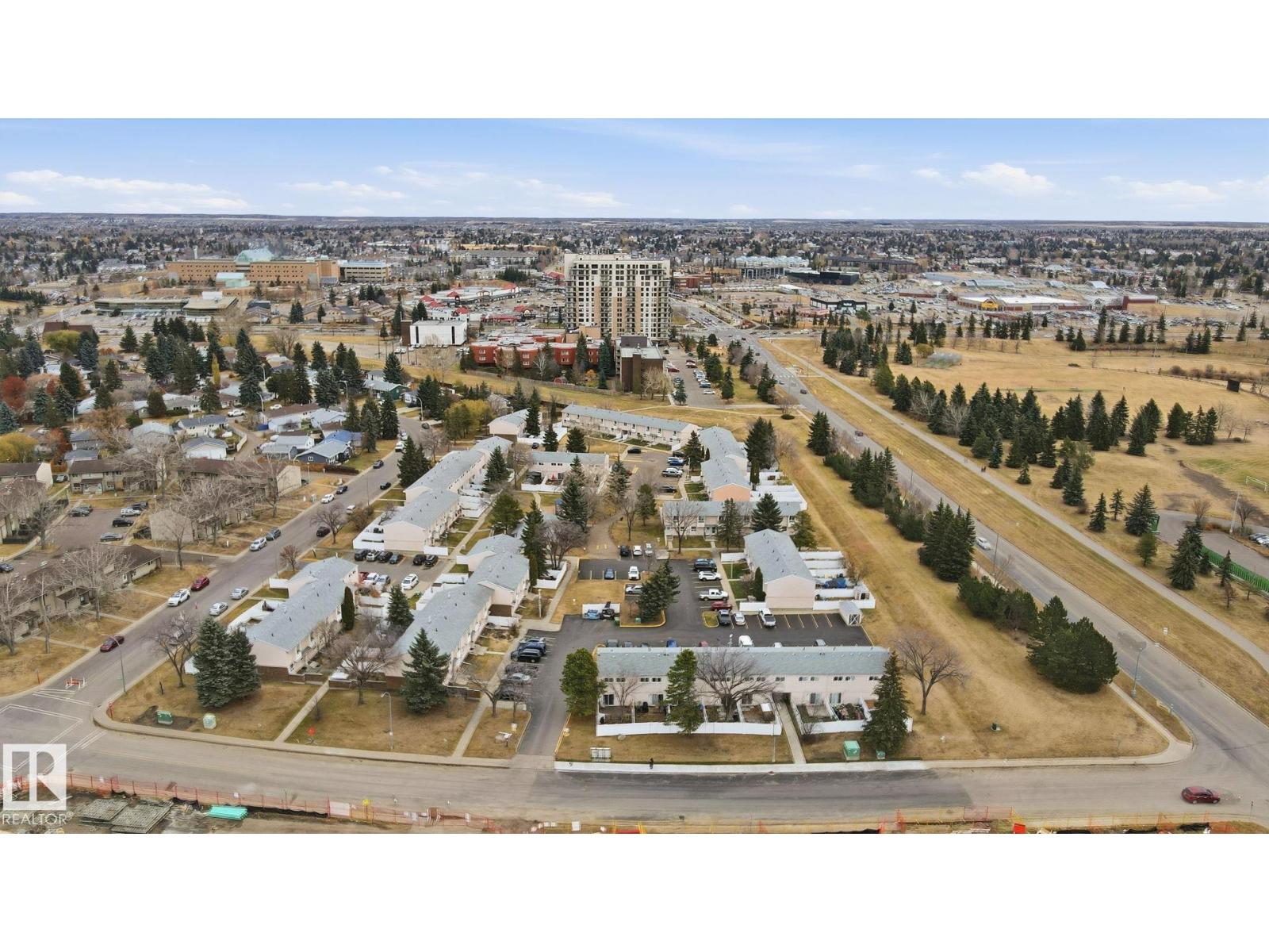 82 Lakewood Vg Nw, Edmonton, Alberta  T6K 2B3 - Photo 30 - E4464740