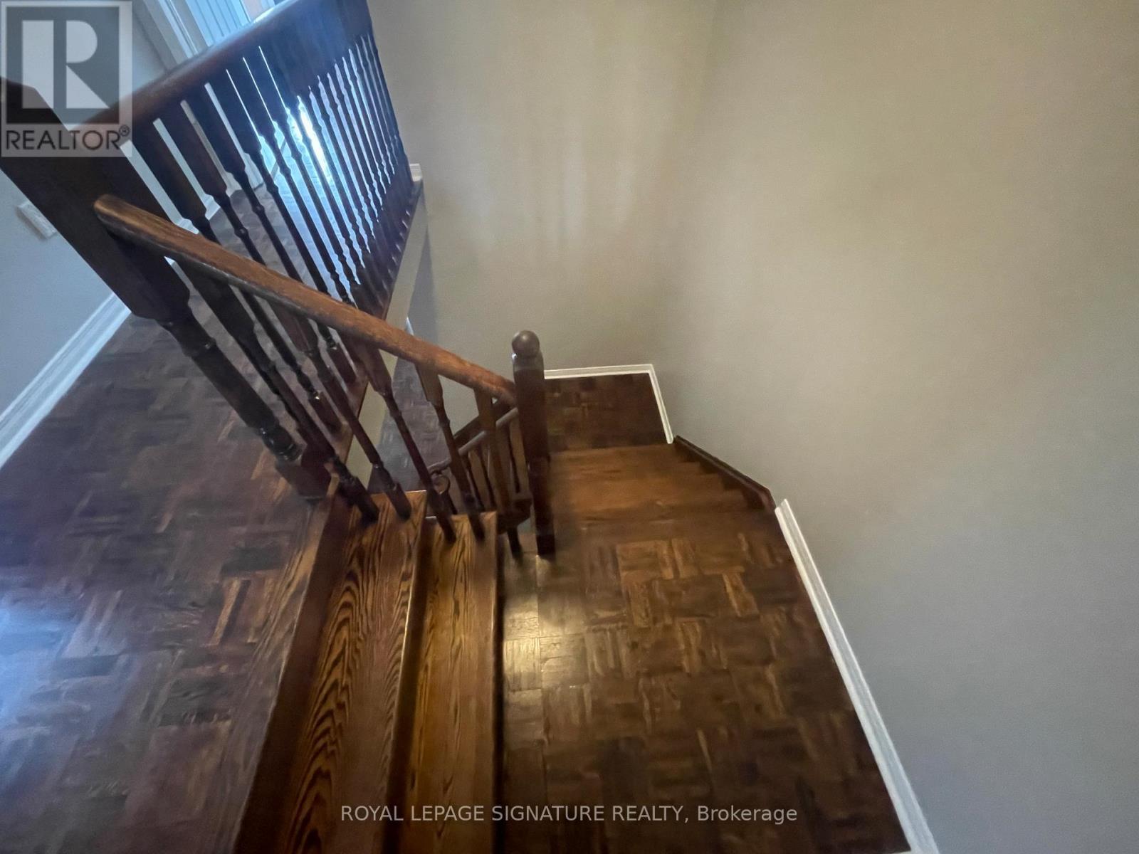 17 Neuchatel Avenue, Vaughan, Ontario  L4H 2Y2 - Photo 10 - N12510372