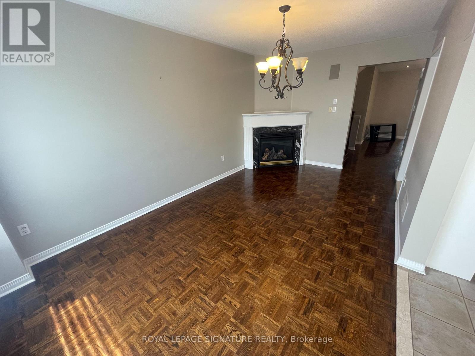 17 Neuchatel Avenue, Vaughan, Ontario  L4H 2Y2 - Photo 9 - N12510372