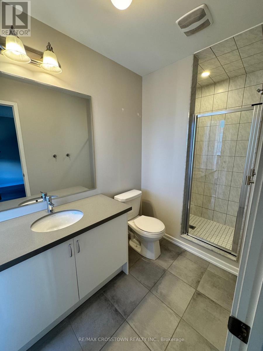 16 Heathrow Lane, Caledon, Ontario  L7E 4M4 - Photo 14 - W12456444