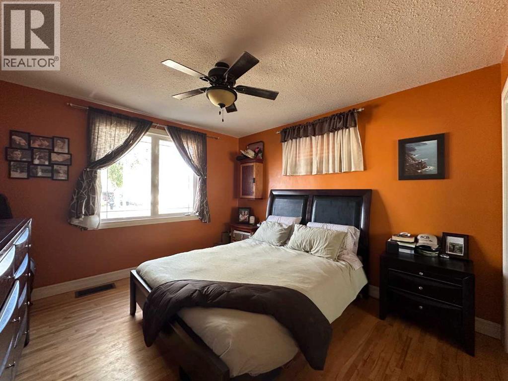 5213 49 Avenue, Ponoka, Alberta  T4J 1J1 - Photo 17 - A2262450