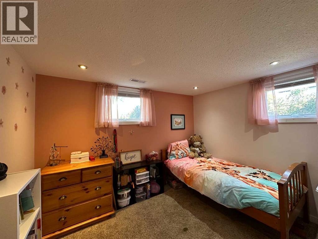 5213 49 Avenue, Ponoka, Alberta  T4J 1J1 - Photo 20 - A2262450