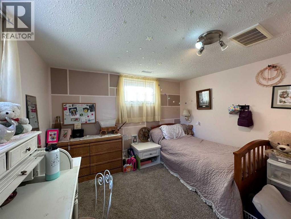 5213 49 Avenue, Ponoka, Alberta  T4J 1J1 - Photo 19 - A2262450