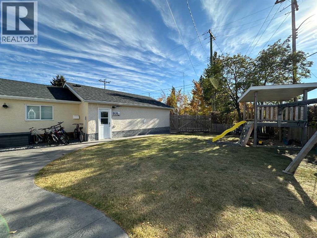 5213 49 Avenue, Ponoka, Alberta  T4J 1J1 - Photo 30 - A2262450